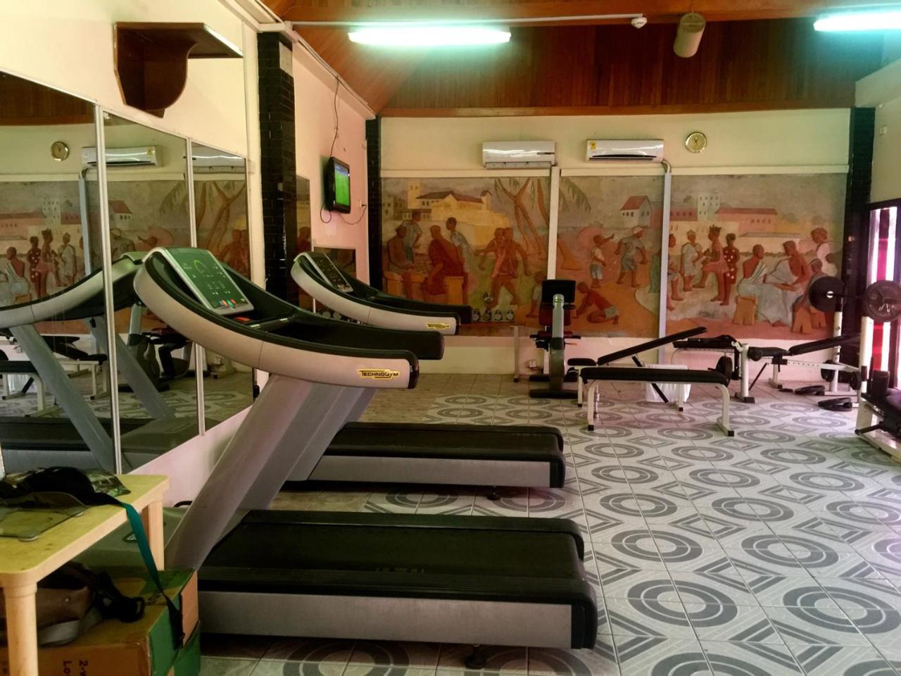 Elmina Beach Resort 외부 사진